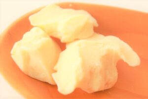 precious oneのプレシャスソープの紫根石けんの材料ココアバターの写真